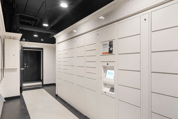 package storage lockers at Vista St. Clair, Portland, 97205